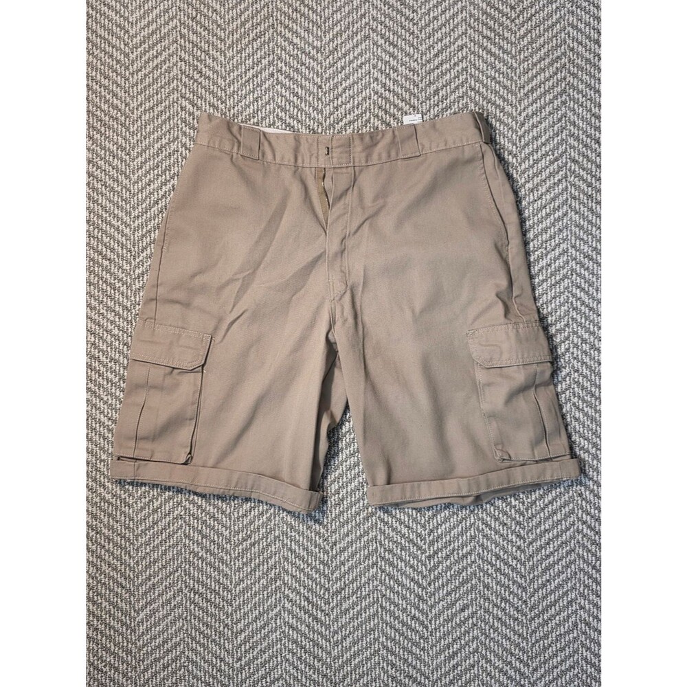 Dickies Mens Loose Fit Cargo Shorts Khaki Tan Workwear Flat Front Size 36